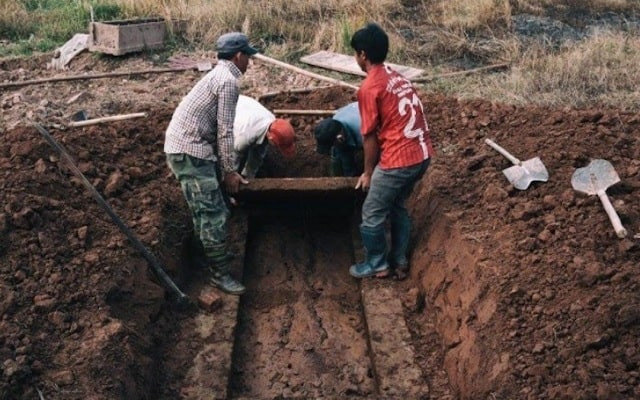 Có thể anh em đang cố gắng điều chỉnh cảm xúc của mình khi mơ như vậy Mơ bốc mộ đánh con gì