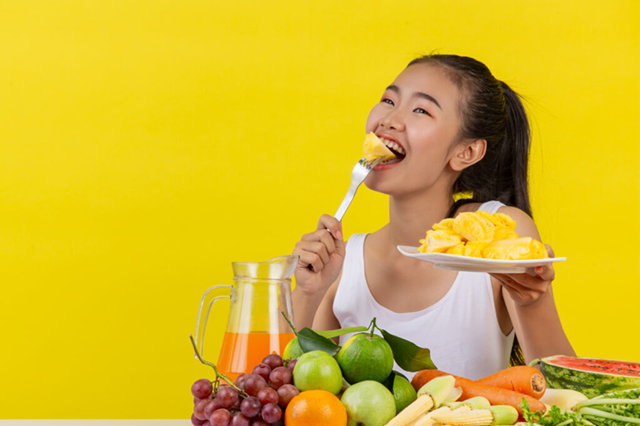 Mơ thấy ăn trái cây chín